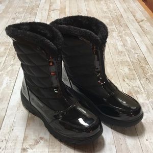 Totes Kallie Black Boots Size 8M